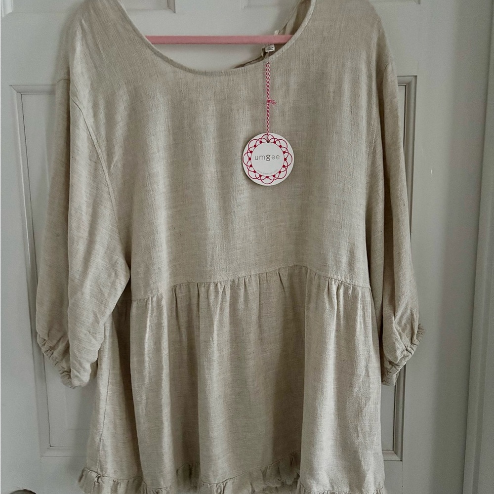 Umgee Women's Beige Tie Back Top